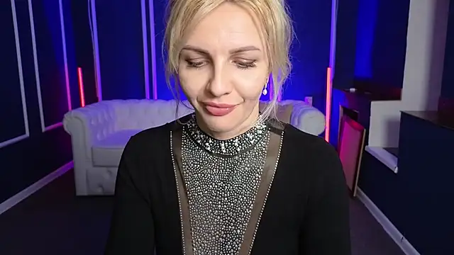 Barbara Blonde online show from January 22, 2025, 5:28 pm