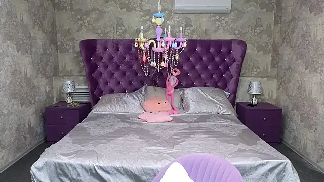 Barbara Blonde online show from March 19, 2025, 5:17 pm