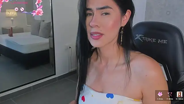 Snapshot of stephanya_ chatting on July 17, 2026, 12:45 pm stephanya online show from July 17, 2026, 12:45 pm