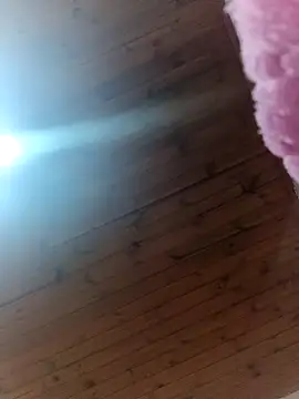 Snapshot of Darly_Gomez chatting on September 11, 2025, 10:37 am Darly Gomez online show from September 11, 2025, 10:37 am