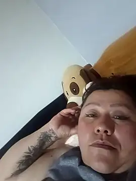 Snapshot of Darly_Gomez chatting on April 30, 2026, 1:34 am Darly Gomez online show from April 30, 2026, 1:34 am