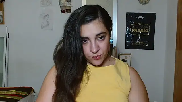 Snapshot of Ursumi1 chatting on July 16, 2026, 5:30 pm Ursumi1 online show from July 16, 2026, 5:30 pm
