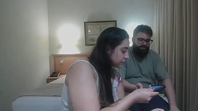 Snapshot of Ursumi1 chatting on July 18, 2026, 8:01 pm Ursumi1 online show from July 18, 2026, 8:01 pm