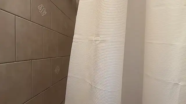 69woodinson online show from December 7, 2024, 2:20 am