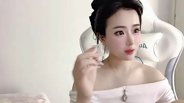 Snapshot of ffccvjsexx chatting on September 30, 2025, 6:35 pm ffccvjsexx online show from September 30, 2025, 6:35 pm