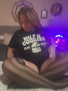 megansweetfromthevalley online show from February 13, 2026, 2:07 am