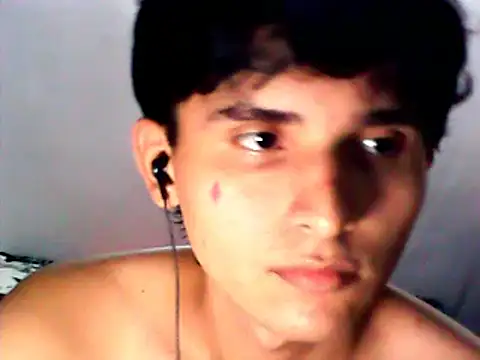 Charley quin online show from February 17, 2025, 11:31 pm