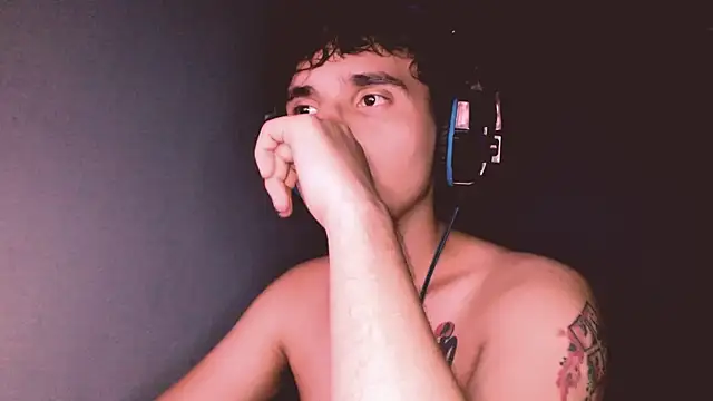 Charley quin online show from September 21, 2025, 3:19 am