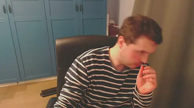 CuteMan33 online show from December 16, 2024, 2:25 am