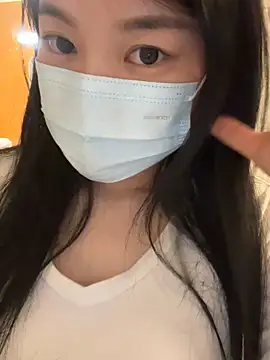 lululu-sweet online show from December 28, 2024, 4:52 pm