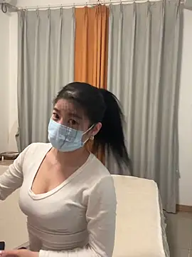 lululu-sweet online show from January 8, 2025, 2:46 pm