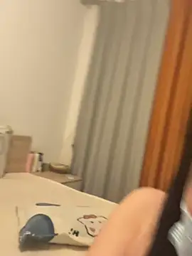 lululu-sweet online show from January 12, 2025, 5:11 pm