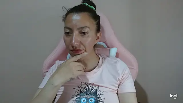 kaybabyhot online show from February 17, 2026, 9:54 pm