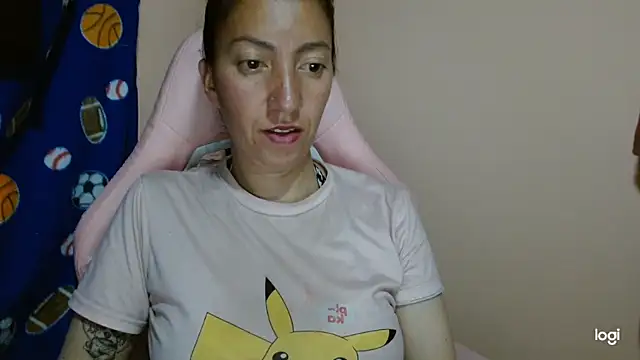 Snapshot of kaybabyhot chatting on April 29, 2026, 10:27 pm kaybabyhot online show from April 29, 2026, 10:27 pm