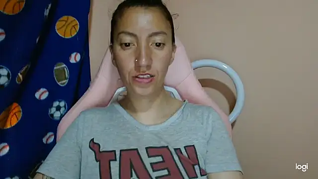 Snapshot of kaybabyhot chatting on May 2, 2026, 7:19 pm kaybabyhot online show from May 2, 2026, 7:19 pm