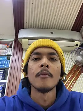 Onlyjishan online show from January 2, 2025, 1:08 pm