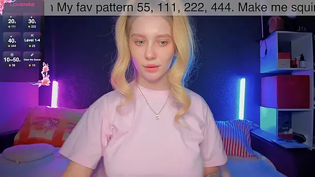 Snapshot of AliceMilman chatting on March 4, 2025, 5:56 pm AliceMilman online show from March 4, 2025, 5:56 pm