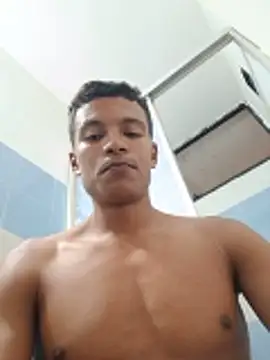 Snapshot of Black_Diamon_ chatting on June 28, 2026, 11:55 pm Black Diamon online show from June 28, 2026, 11:55 pm