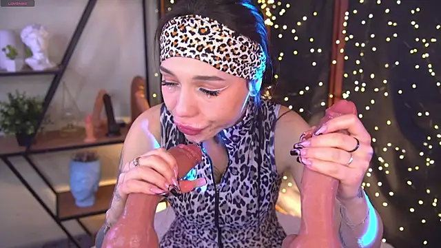 Bllowjoyy online show from January 17, 2025, 11:06 am