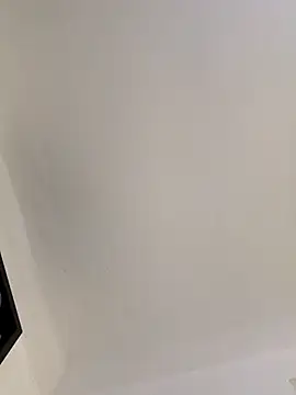 houy111111 online show from March 30, 2026, 7:48 pm