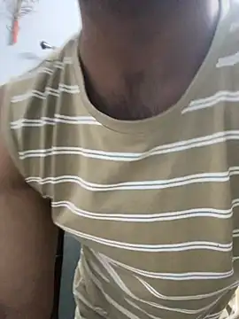 jaiwrld0 online show from April 8, 2026, 7:08 am