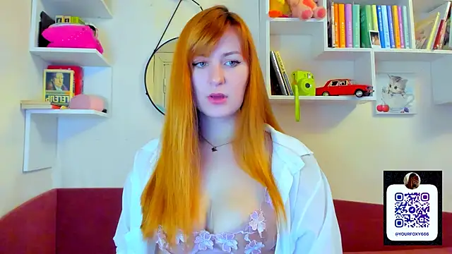 liya gorgeous online show from November 19, 2025, 5:40 am