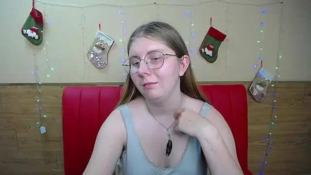 Snapshot of RysaKosaYlya chatting on December 20, 2024, 9:21 am RysaKosaYlya online show from December 20, 2024, 9:21 am