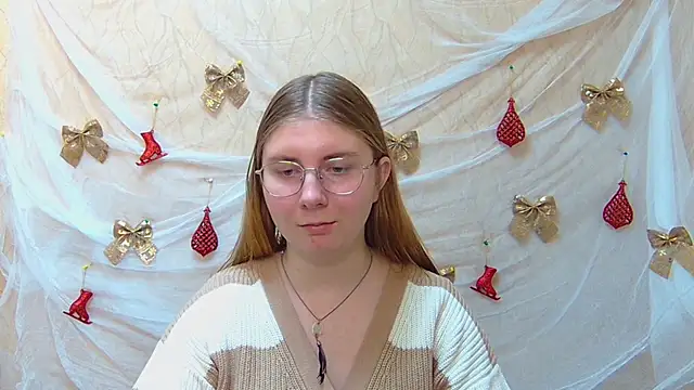 Snapshot of RysaKosaYlya chatting on December 21, 2024, 6:19 am RysaKosaYlya online show from December 21, 2024, 6:19 am