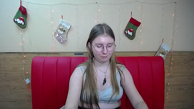 Snapshot of RysaKosaYlya chatting on December 21, 2024, 9:23 am RysaKosaYlya online show from December 21, 2024, 9:23 am