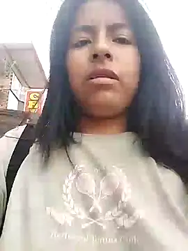 Snapshot of Danna-linyi chatting on January 9, 2025, 8:44 pm Danna-linyi online show from January 9, 2025, 8:44 pm