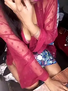 Snapshot of hinaa_khan chatting on January 18, 2025, 3:38 pm hinaa khan online show from January 18, 2025, 3:38 pm