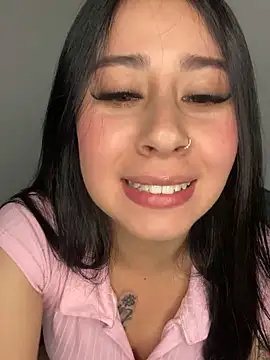 Zoee t online show from October 17, 2025, 3:53 am