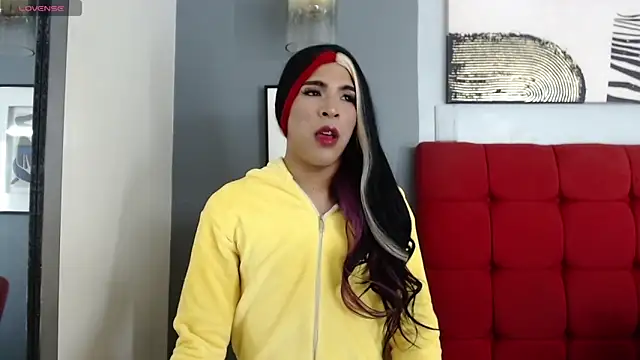 Snapshot of _Natassia_Dreams chatting on January 18, 2025, 11:44 pm Natassia Dreams online show from January 18, 2025, 11:44 pm