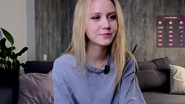 WiloneEsse online show from February 4, 2025, 1:13 am