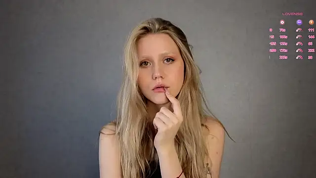 WiloneEsse online show from March 11, 2025, 1:05 am