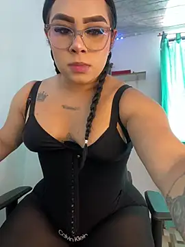 Snapshot of Dulce_smith_1 chatting on July 7, 2026, 4:11 pm Dulce smith 1 online show from July 7, 2026, 4:11 pm