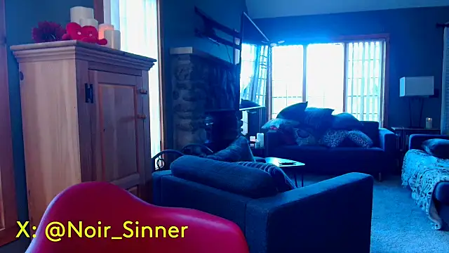 Snapshot of sinnernoir chatting on March 14, 2026, 6:13 pm sinnernoir online show from March 14, 2026, 6:13 pm