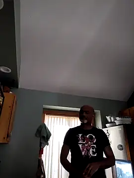 Snapshot of sinnernoir chatting on March 29, 2026, 2:39 pm sinnernoir online show from March 29, 2026, 2:39 pm