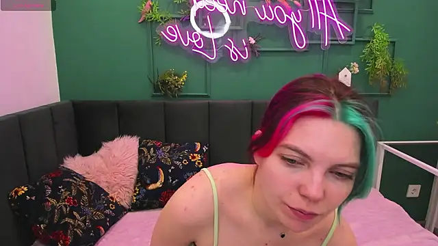 marie reyes  online show from February 5, 2026, 2:16 am