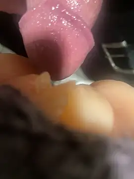 edgher646 online show from March 4, 2025, 2:38 am