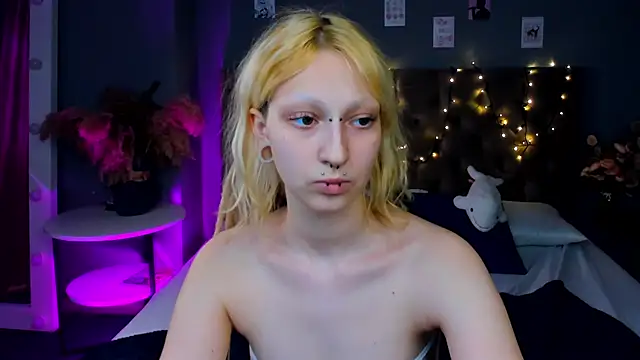 Lexy-Woorhez online show from February 24, 2025, 1:31 pm