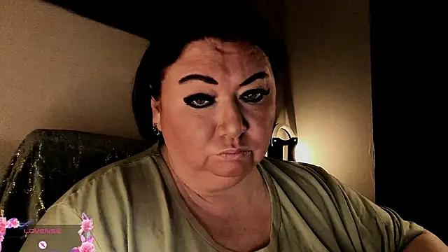 SexxyDreams1 online show from October 11, 2025, 2:55 am