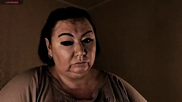 SexxyDreams1 online show from January 12, 2026, 12:16 am