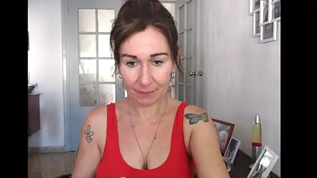 TamaraSweetxo online show from May 27, 2026, 4:15 pm
