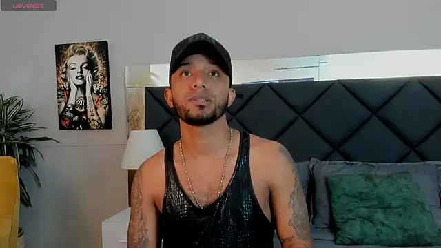 Robin Rief online show from November 12, 2025, 4:24 am