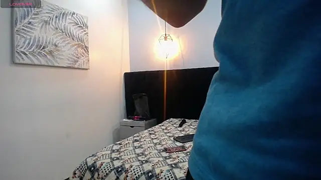 JeremmyAndStacy online show from January 28, 2025, 12:32 pm