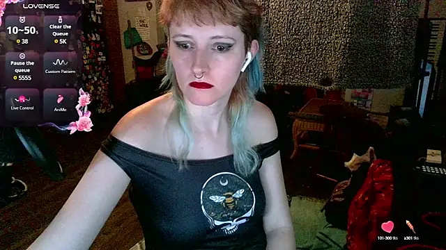 Snapshot of _hellostormy_ chatting on February 13, 2025, 10:34 am hellostormy online show from February 13, 2025, 10:34 am