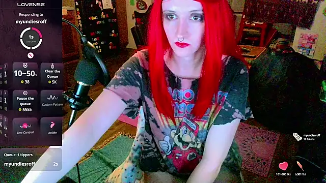 Snapshot of _hellostormy_ chatting on March 14, 2025, 4:21 am hellostormy online show from March 14, 2025, 4:21 am