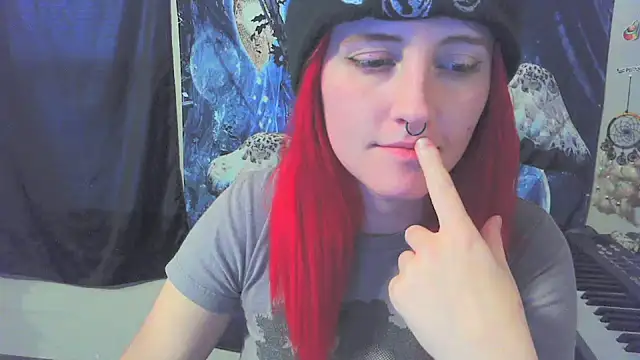 Snapshot of _hellostormy_ chatting on February 8, 2026, 1:25 pm hellostormy online show from February 8, 2026, 1:25 pm