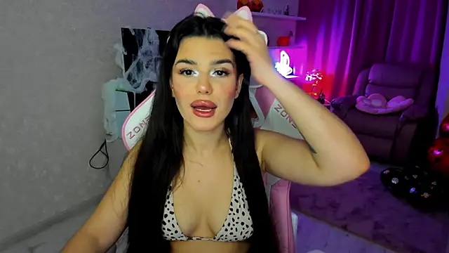 AlluringAriel online show from November 4, 2025, 6:29 pm